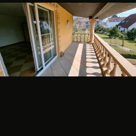 Located In The Heart Of Bayern Núremberg